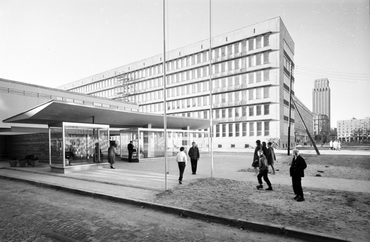 Pawilon meblowy przy ulicy Przeskok, 1965-69, fot. Zbyszko Siemaszko/NAC